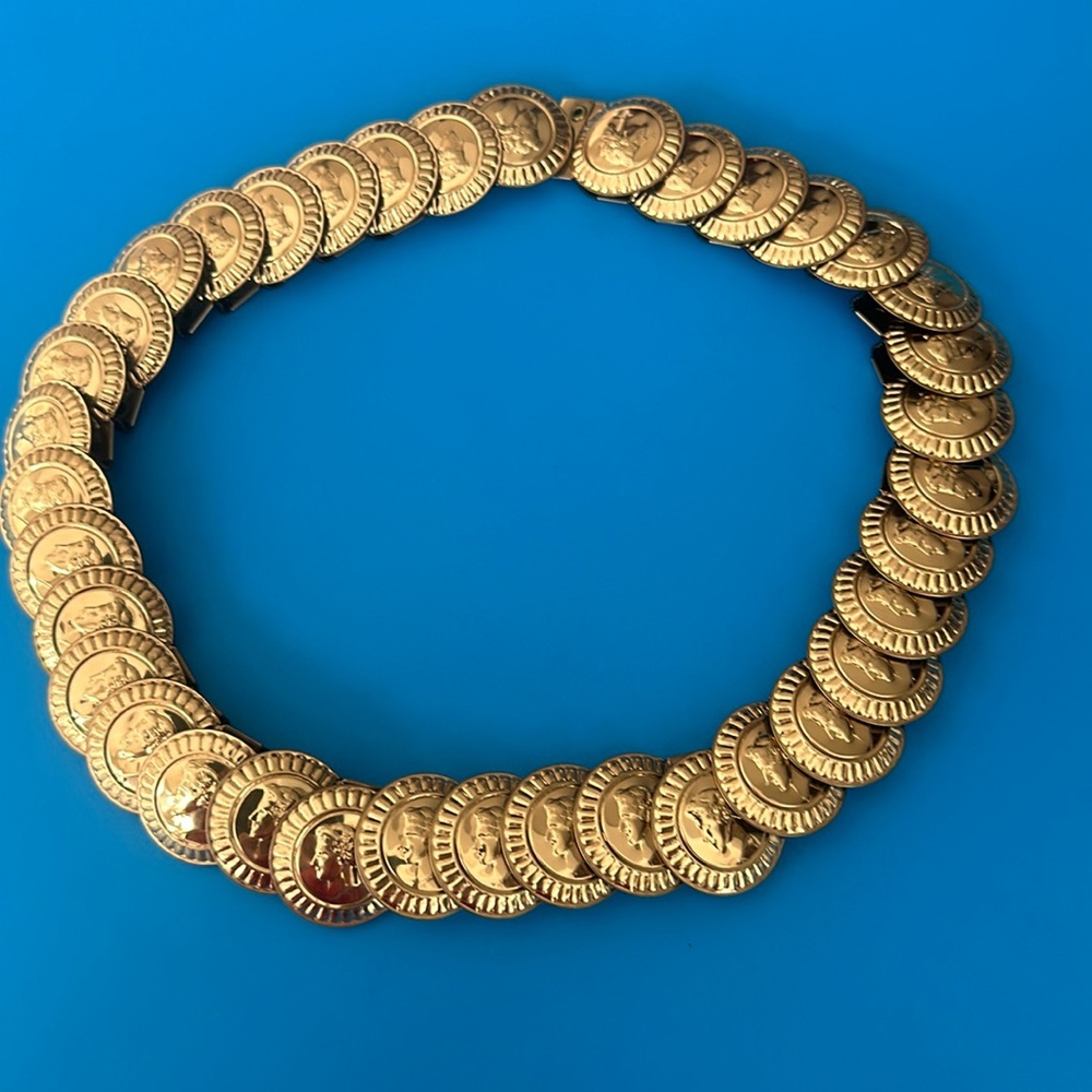 Gold coin extensible metallic belt M/L